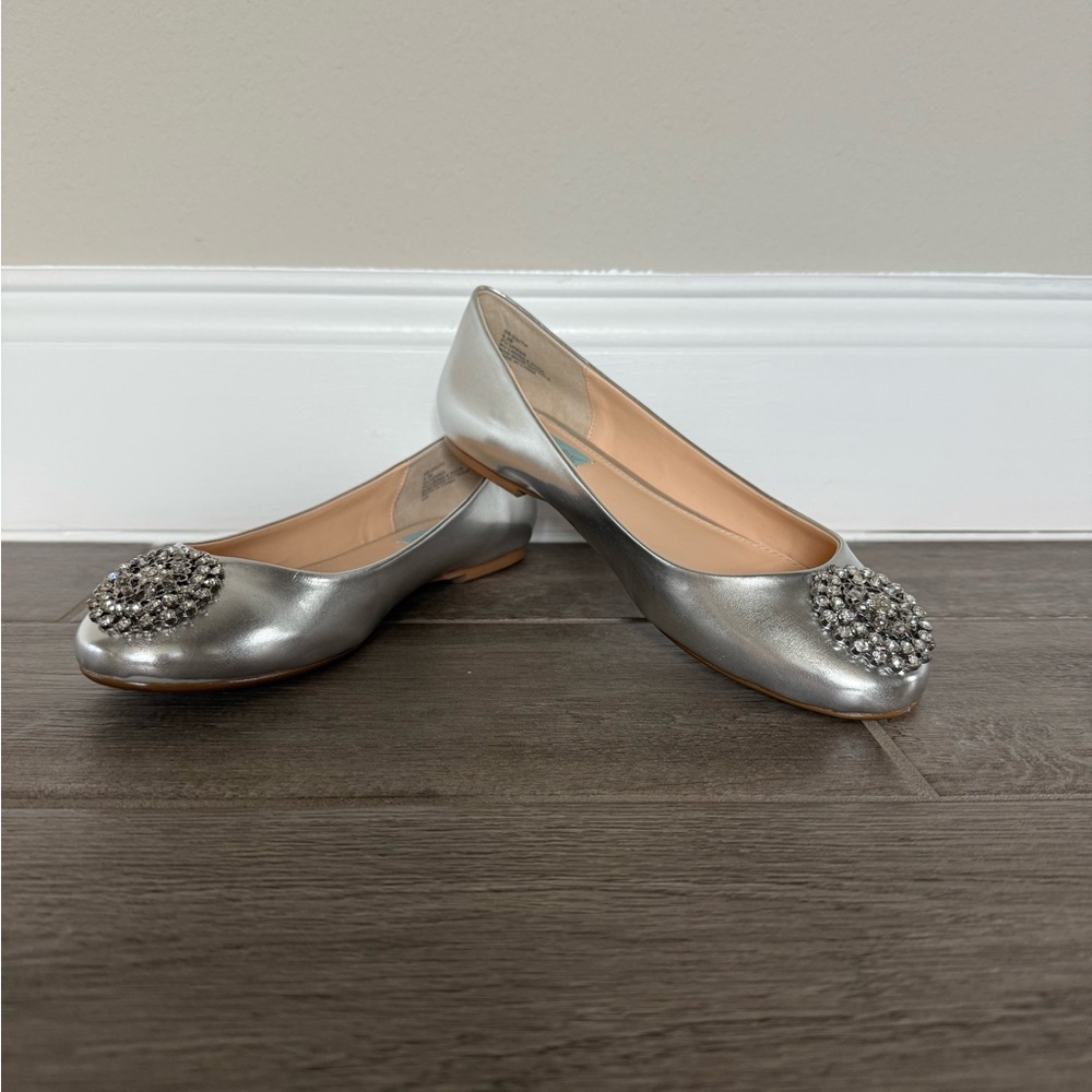 Gianni Bini Elegant Silver Women's Flats